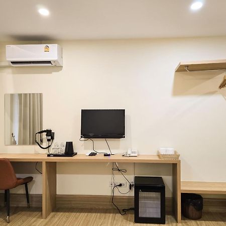 Douangchan Plaza Hotel Vientiane Exteriör bild
