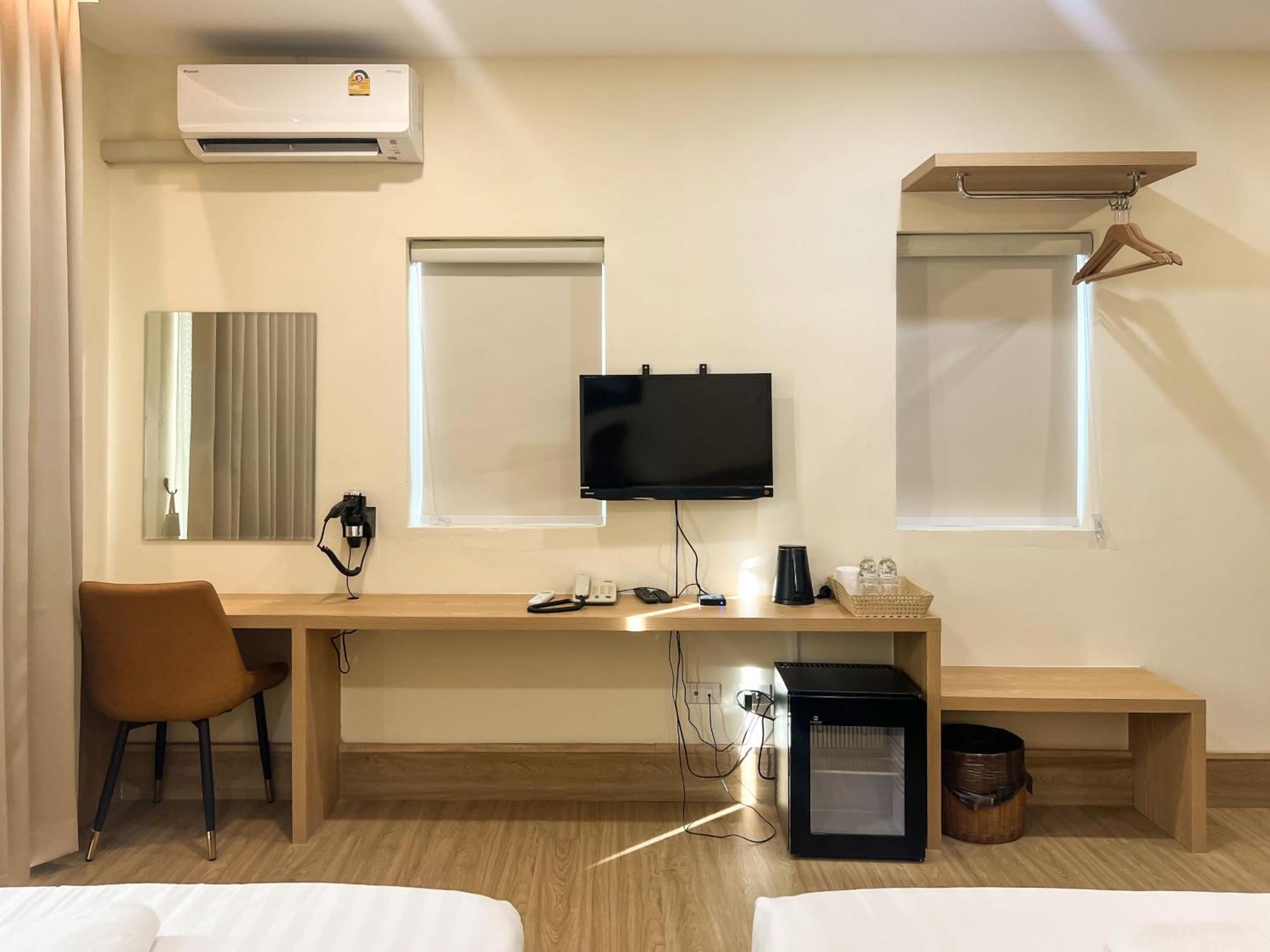 Douangchan Plaza Hotel Vientiane Exteriör bild