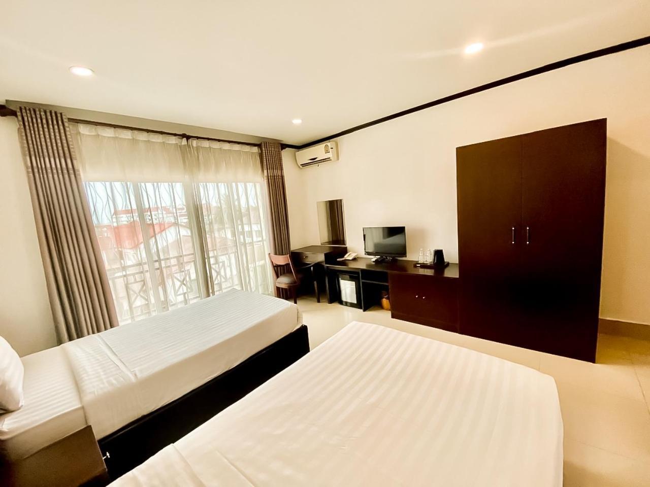 Douangchan Plaza Hotel Vientiane Exteriör bild