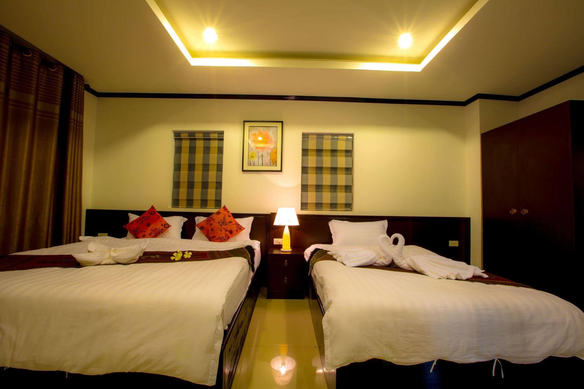 Douangchan Plaza Hotel Vientiane Exteriör bild