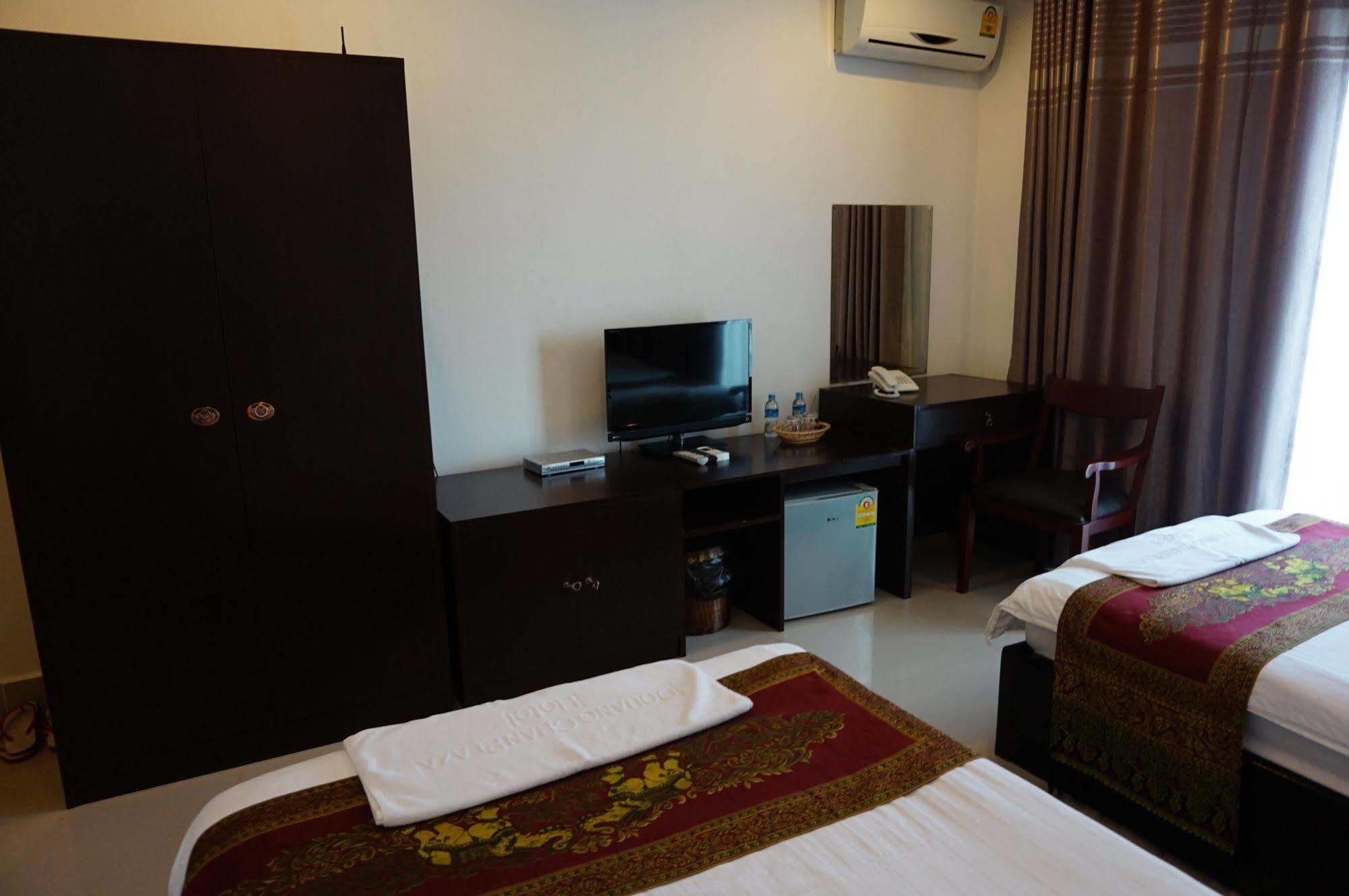 Douangchan Plaza Hotel Vientiane Exteriör bild